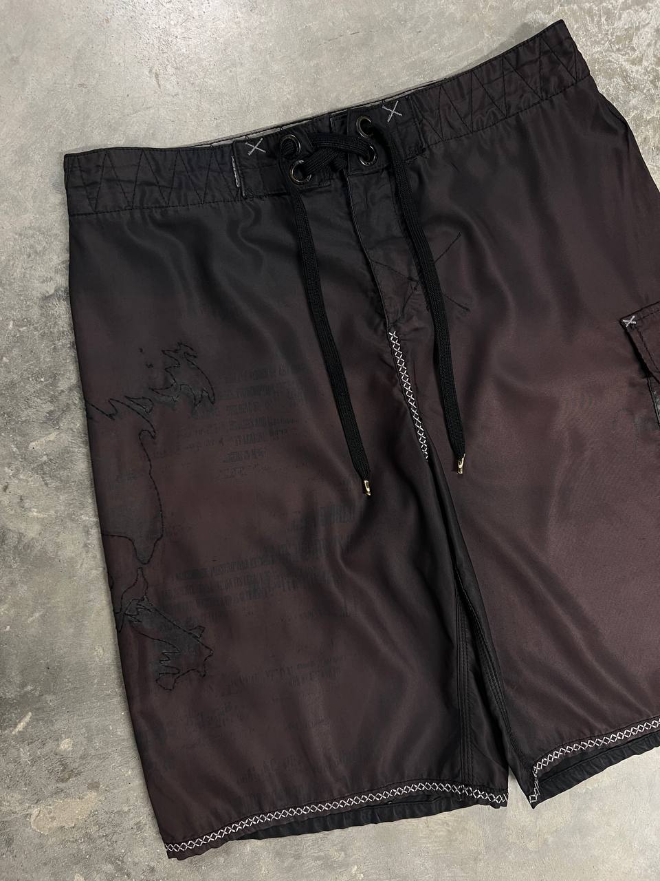 00s Vintage Oakley Skull Shorts