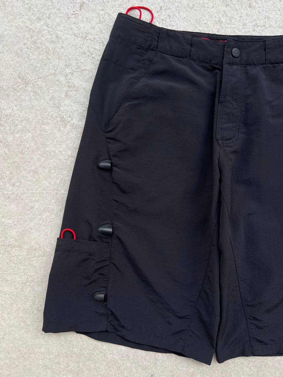 00s Vintage Oakley Ventilated Shorts