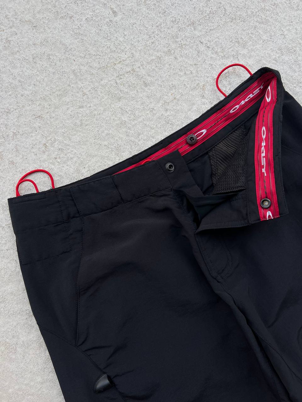 00s Vintage Oakley Ventilated Shorts