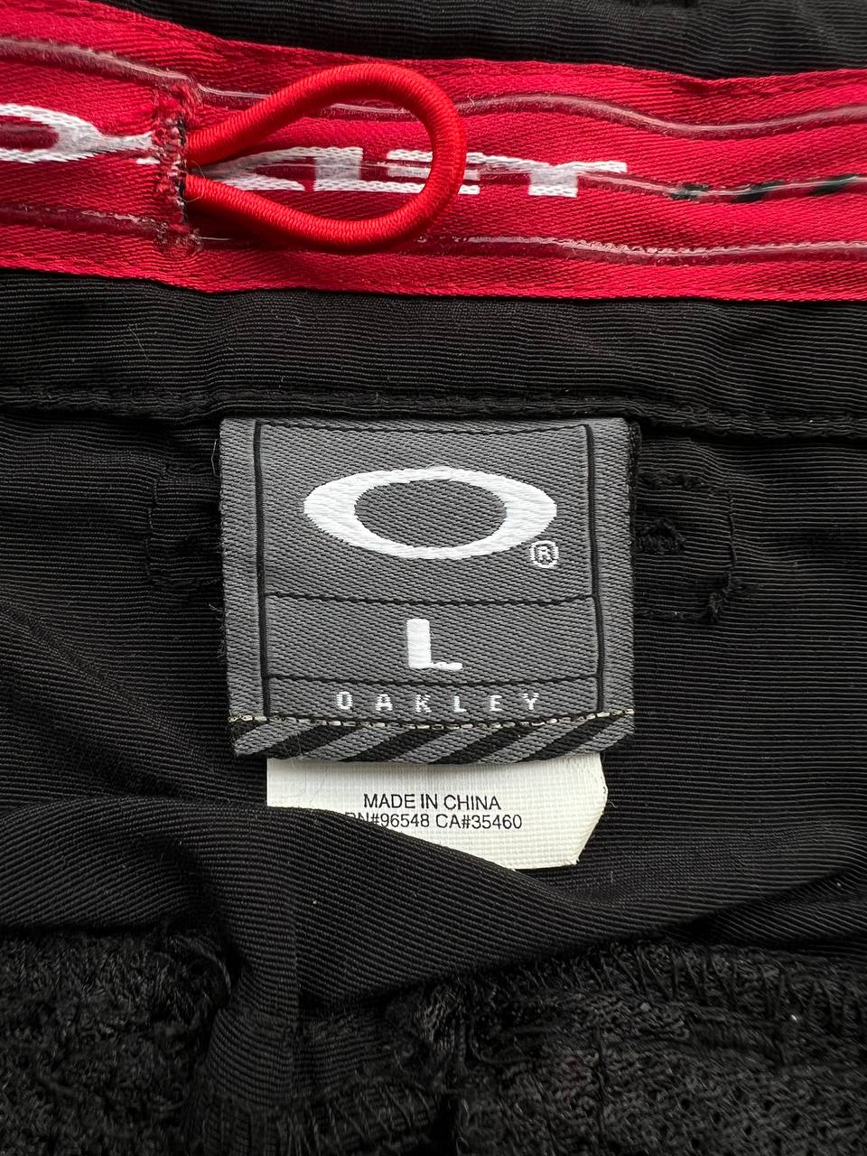 00s Vintage Oakley Ventilated Shorts
