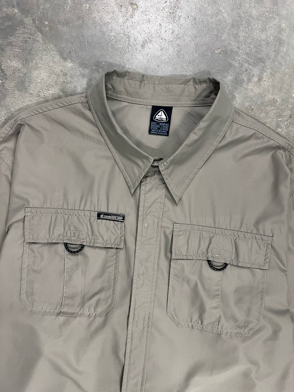 00s Vintage Nike ACG Nylon Shirt Detachable Sleeves