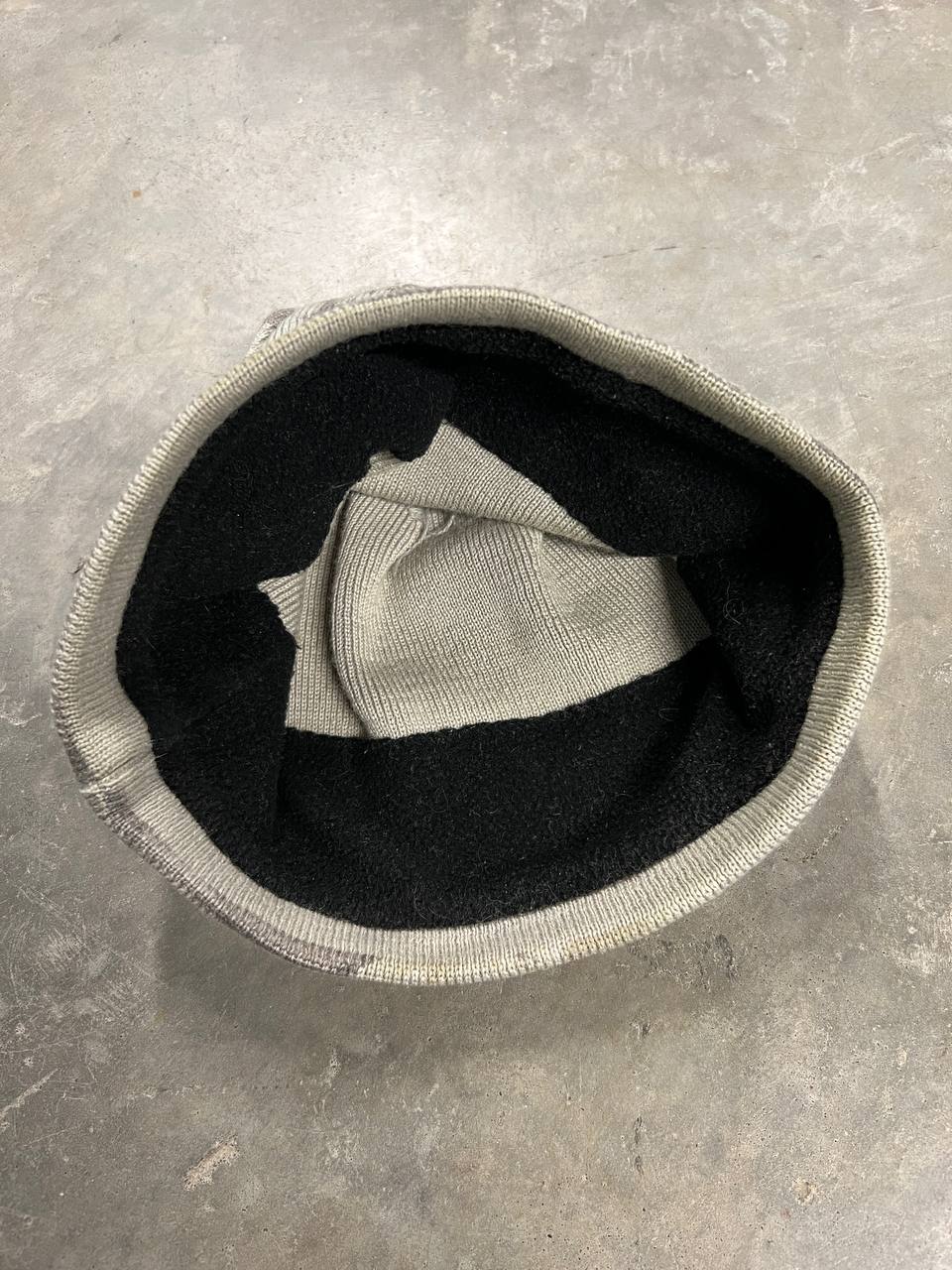 00s Vintage Oakley Beanie Hat