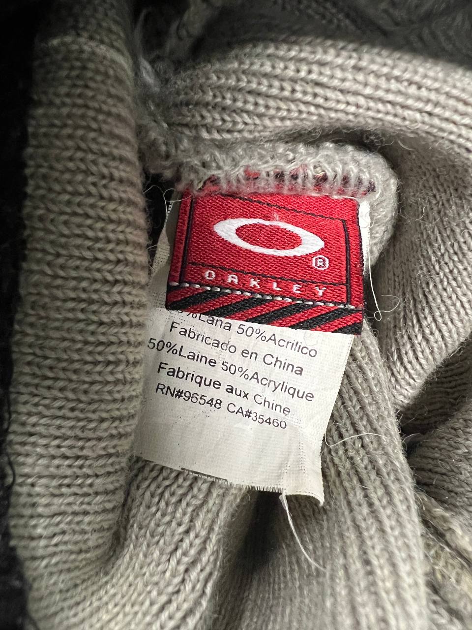 00s Vintage Oakley Beanie Hat