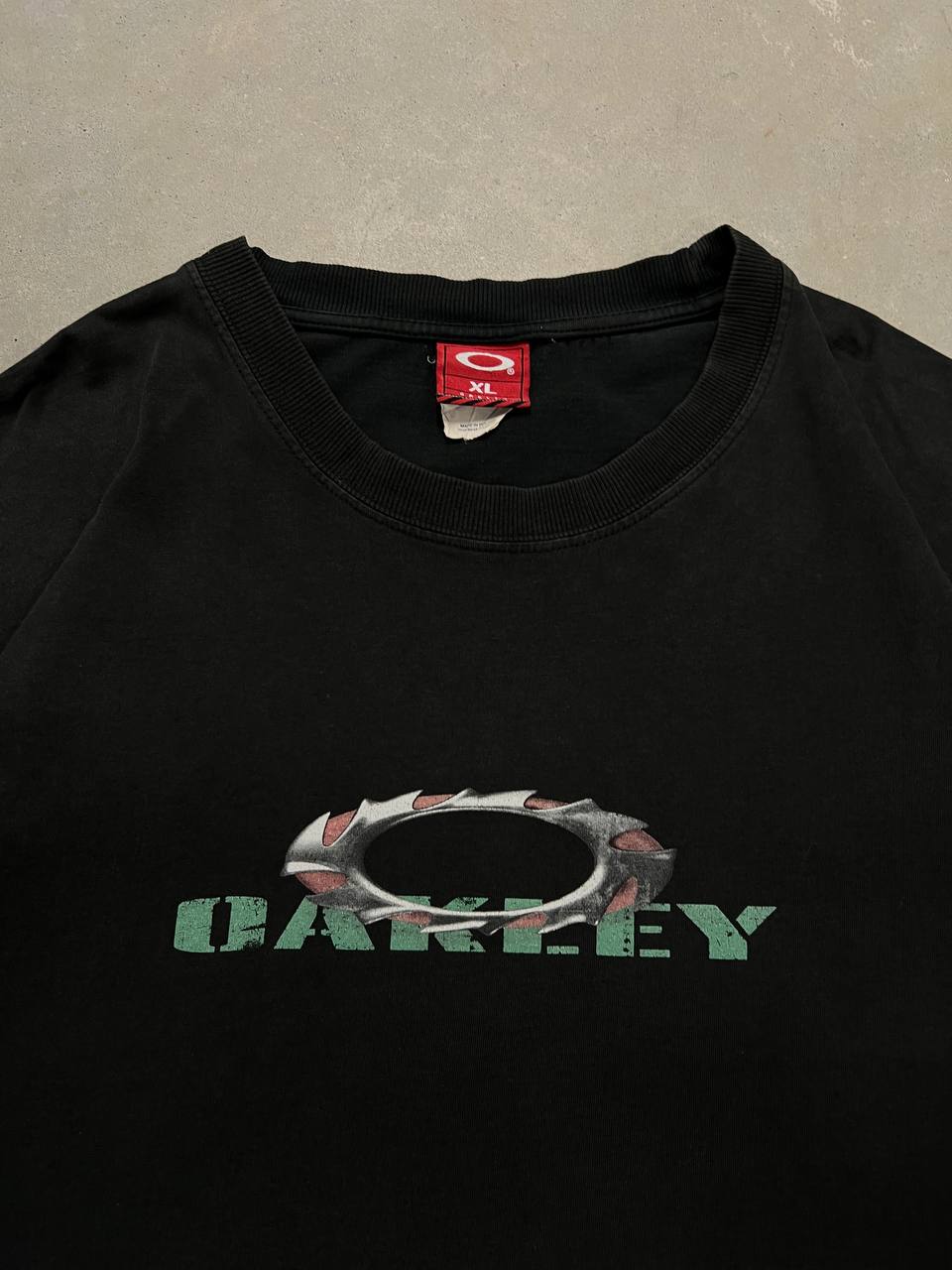 00s Vintage Oakley Blade T-Shirt
