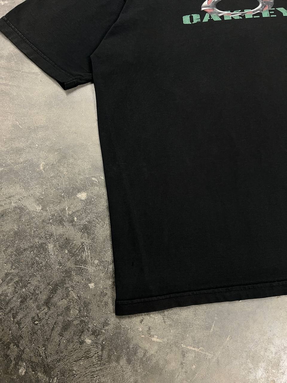00s Vintage Oakley Blade T-Shirt