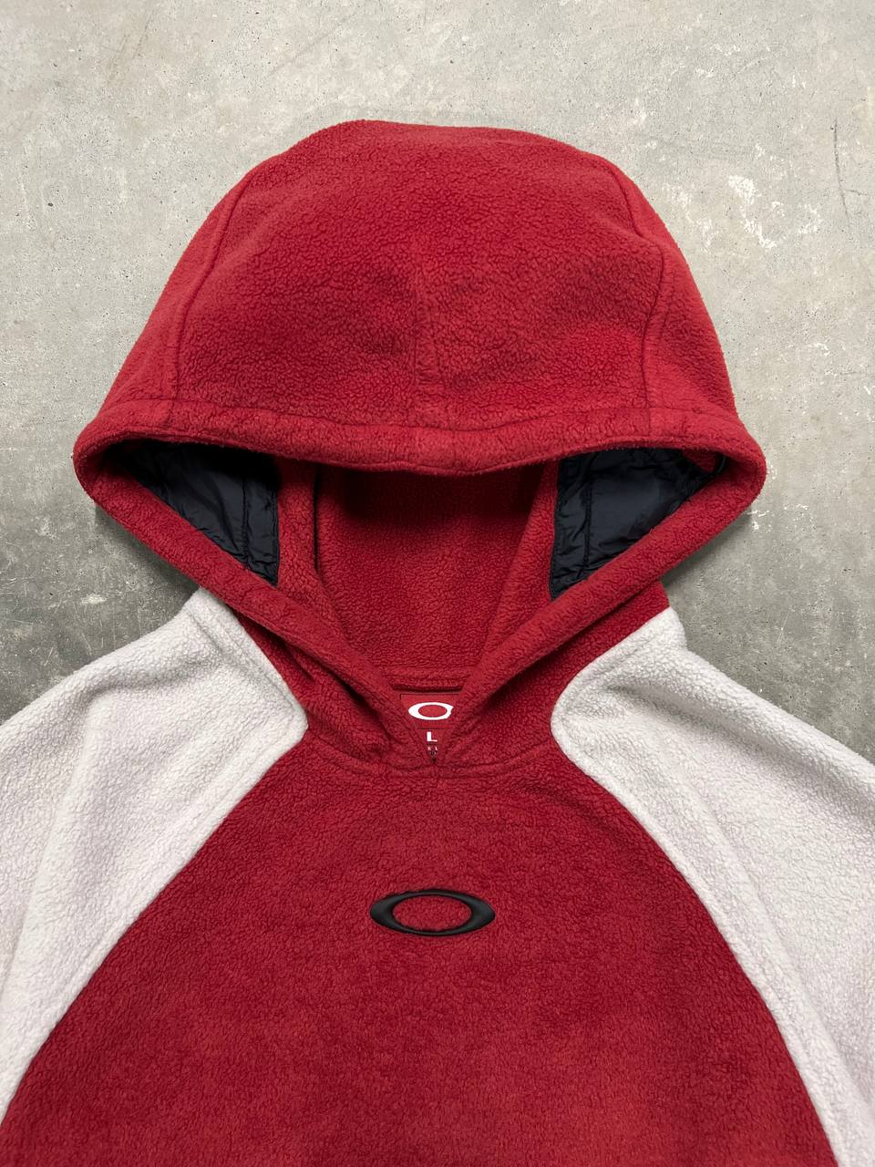 00s Vintage Oakley Fleece Hoodie Center Logo