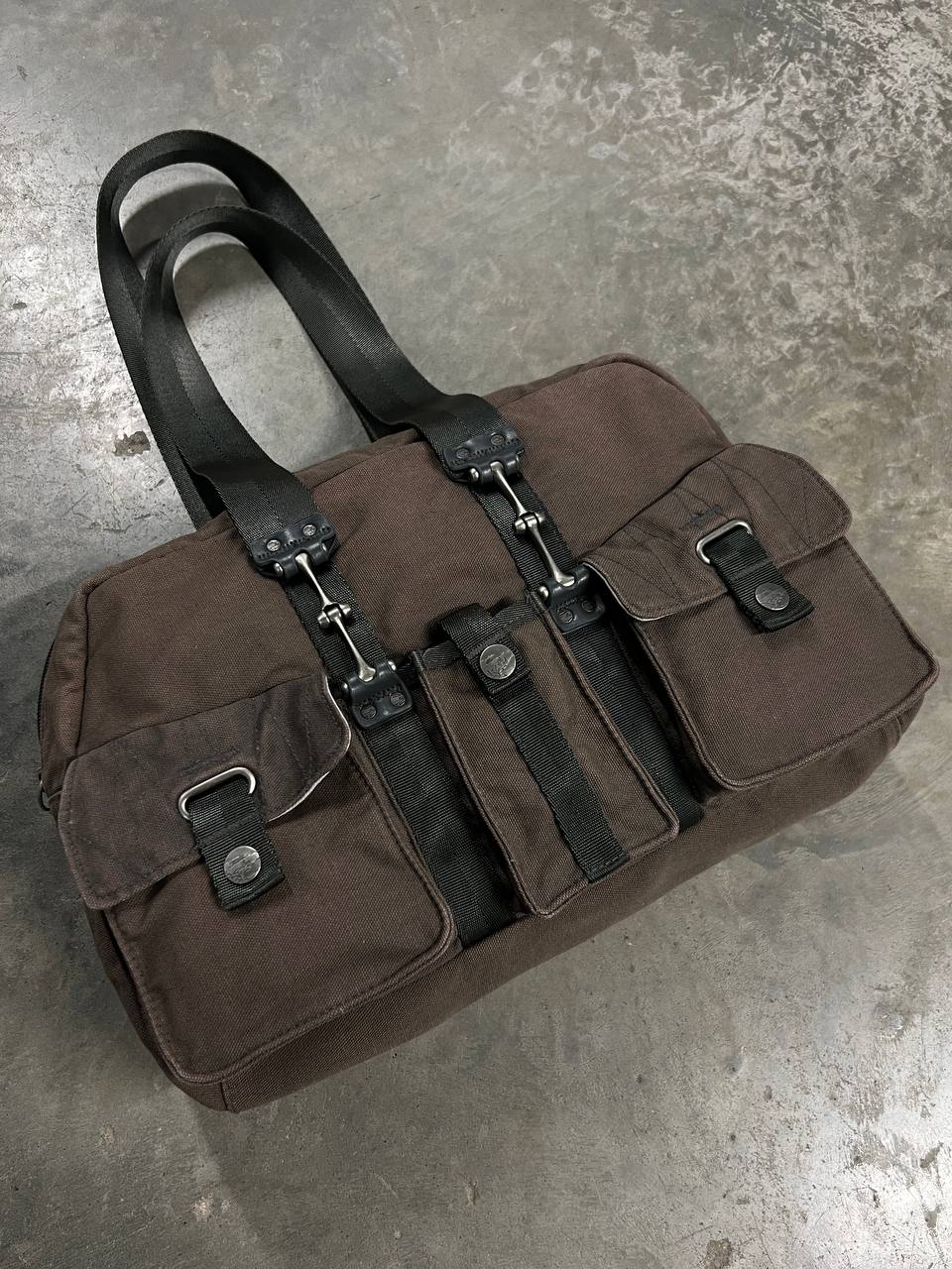 00s Vintage Oakley Swivel Mid Shoulder Hand Bag