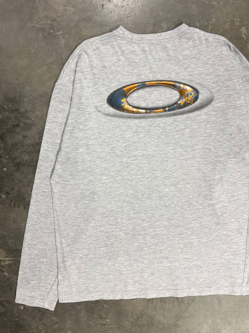 00s Vintage Oakley Hibiscus Long Sleeve T-Shirt