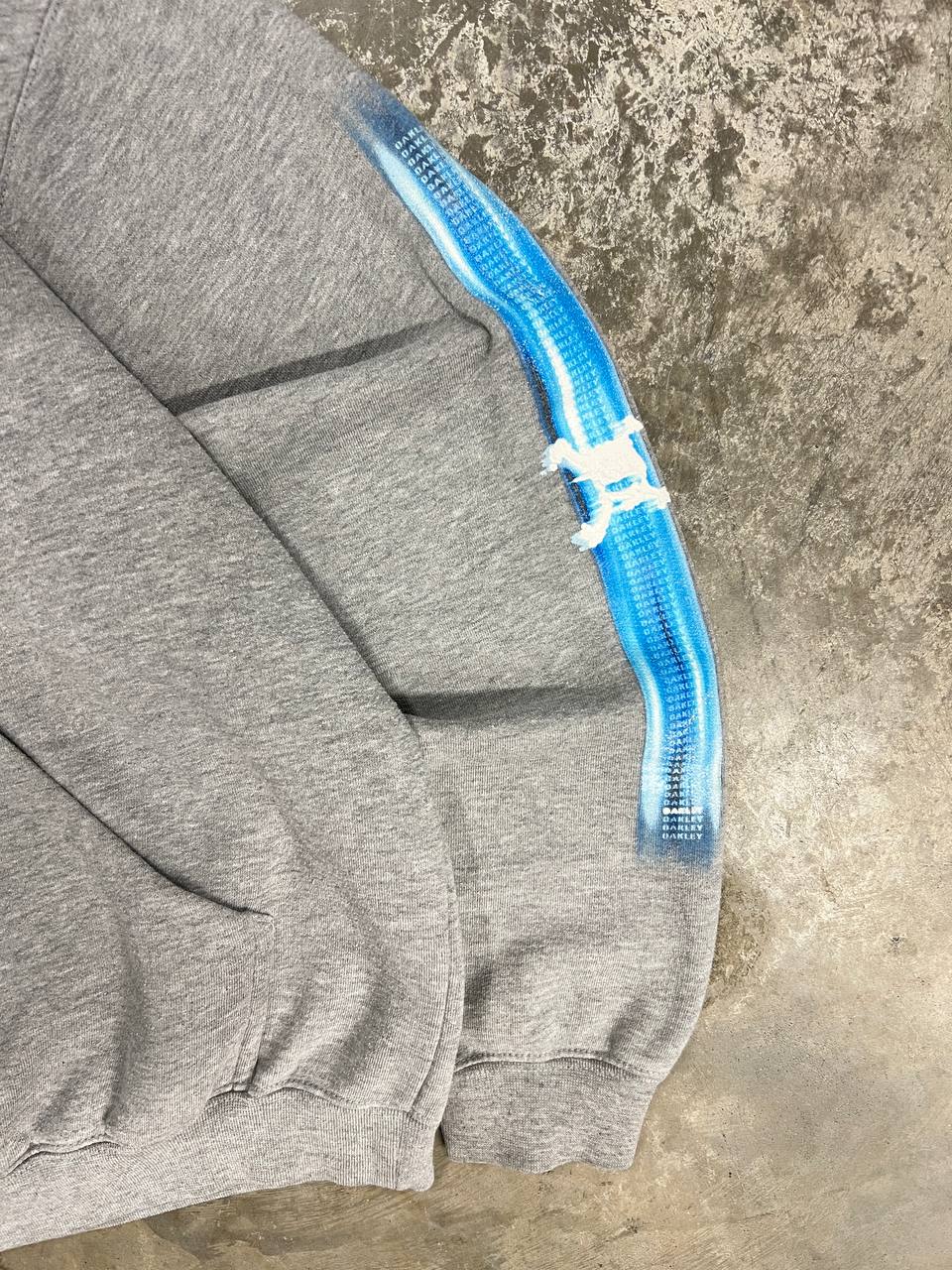 00s Vintage Oakley Hoodie
