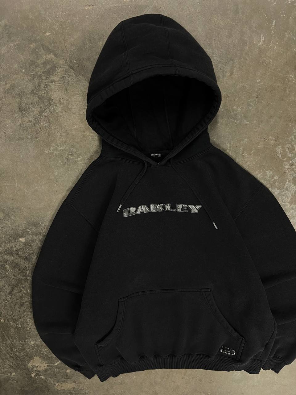 00s Vintage Oakley Hoodie