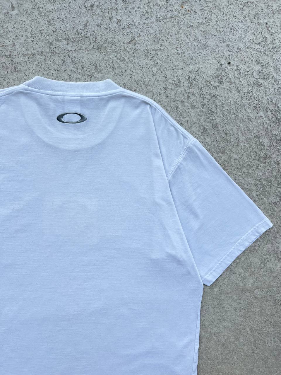 00s Vintage Oakley Skull T-Shirt