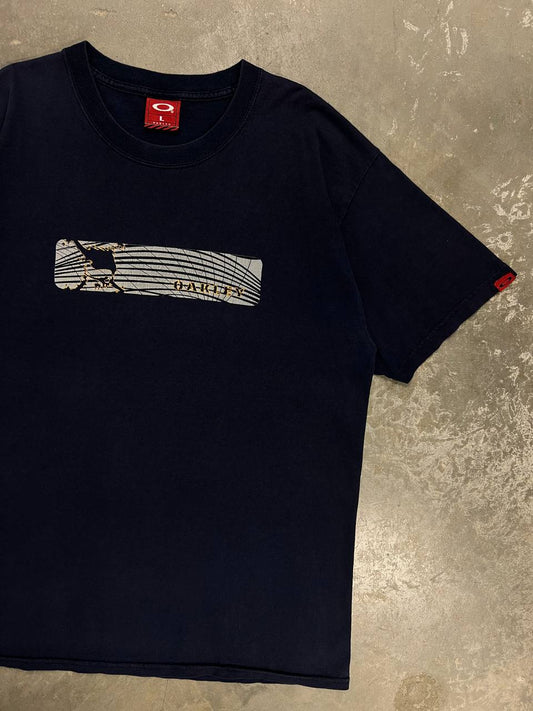 00s Vintage Oakley T-Shirt