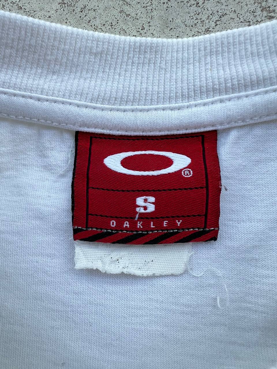 00s Vintage Oakley T-Shirt Standard Issue