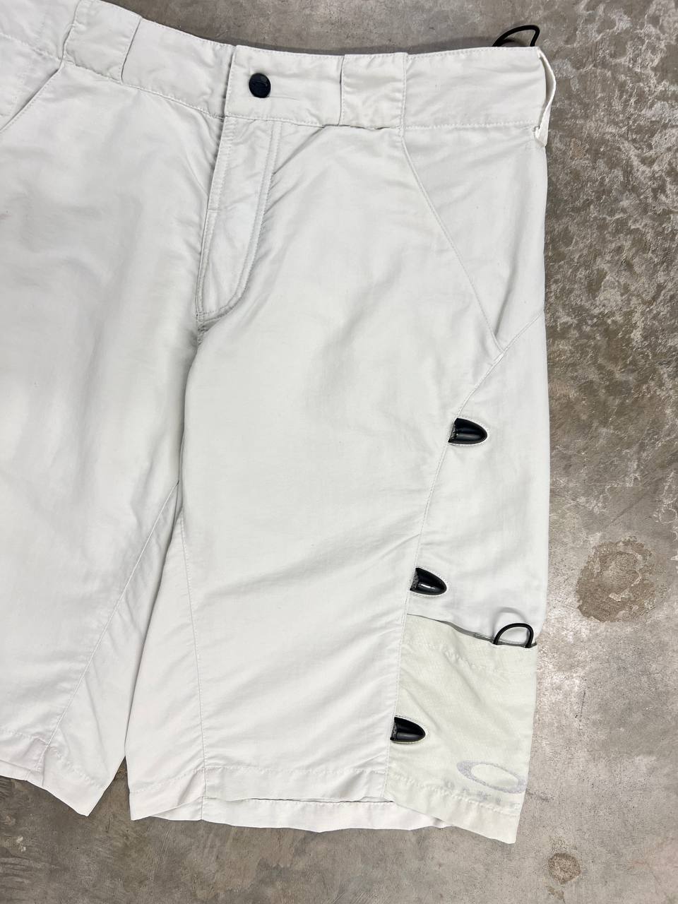 00s Vintage Oakley Ventilated Shorts