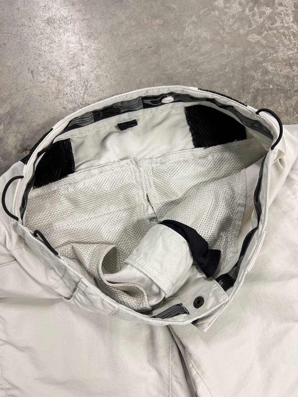 00s Vintage Oakley Ventilated Shorts