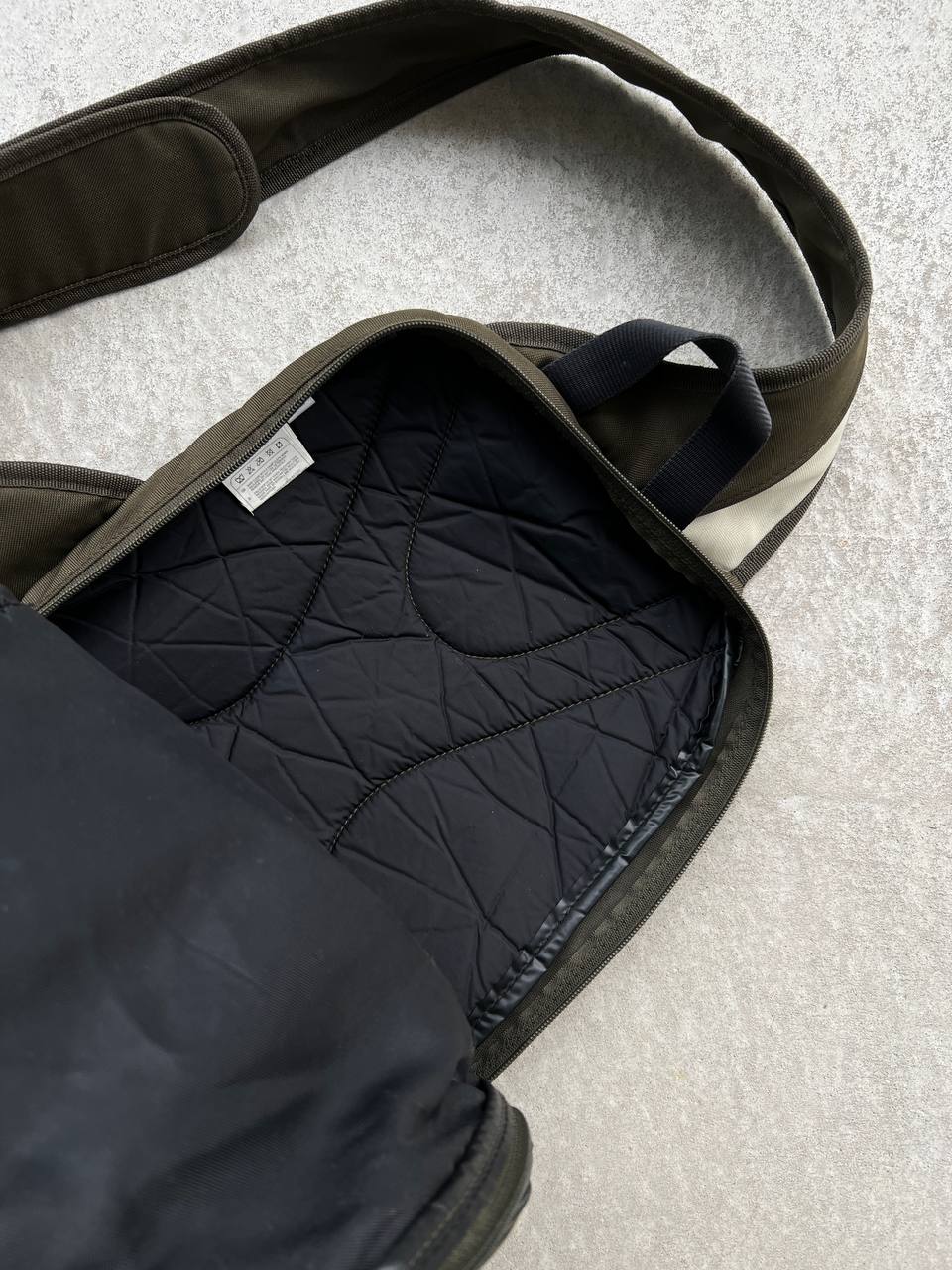 00s Vintage Puma Sling Bag