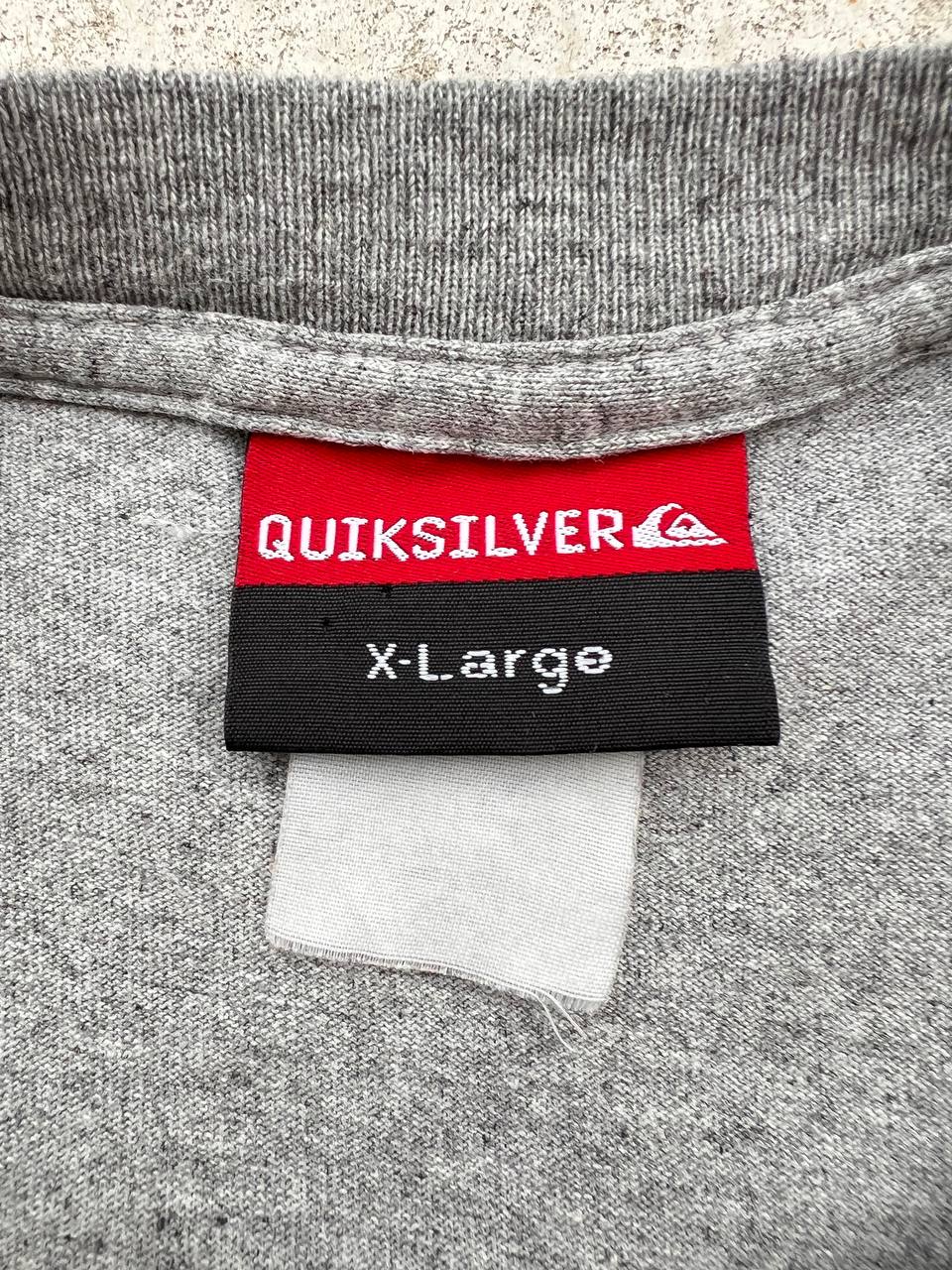 00s Vintage Quiksilver T-Shirt