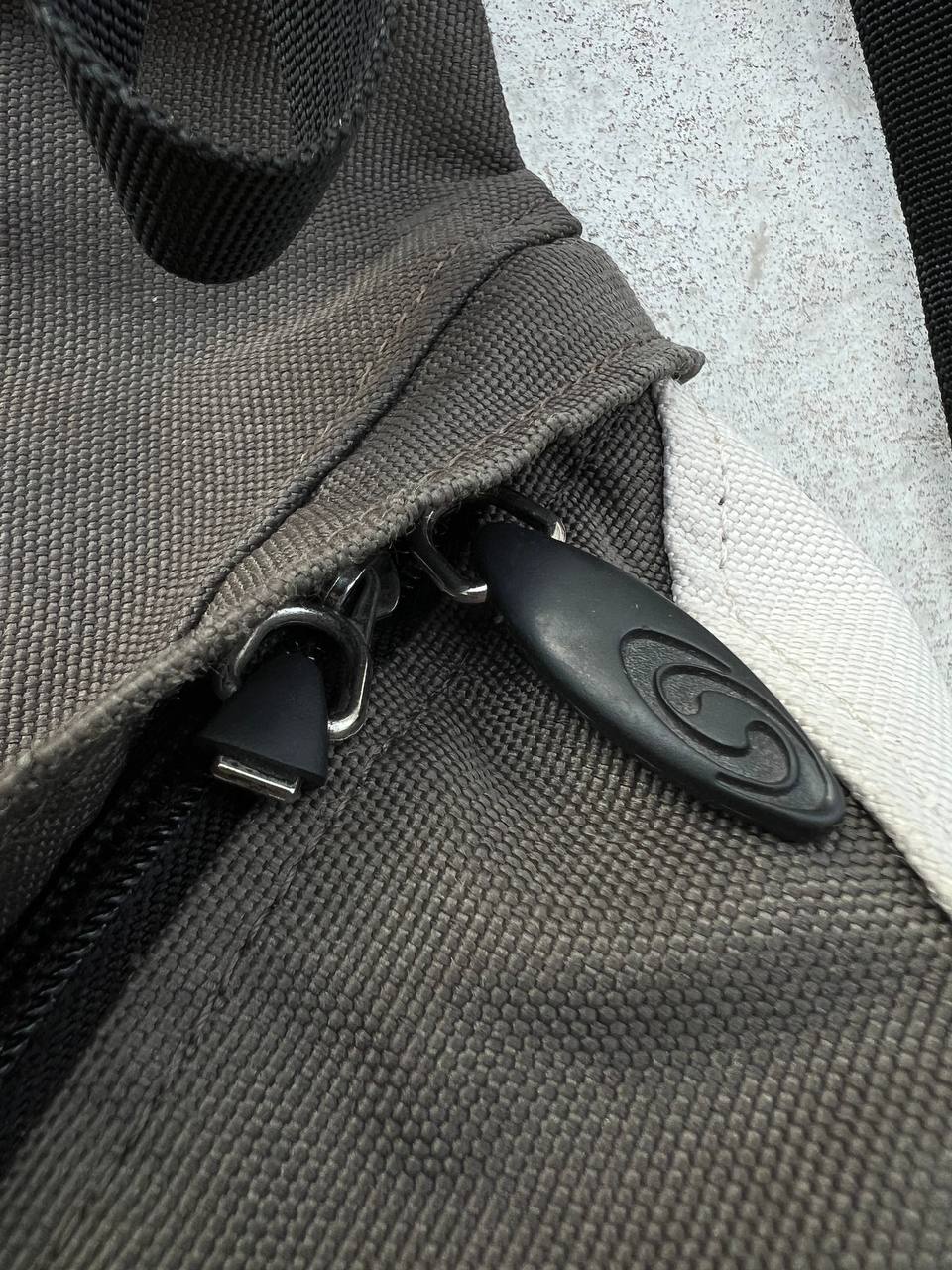 00s Vintage Salomon Sling Bag
