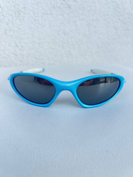1998 Vintage Oakley Minute Gen 1 Powder Blue / Black Iridium Sunglasses