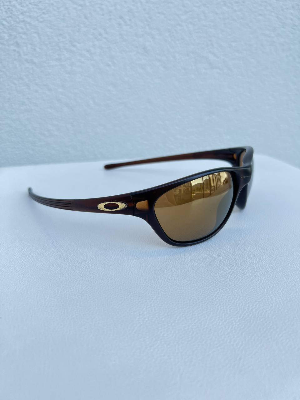 1997 Vintage Oakley Frogskin Sunglasses
