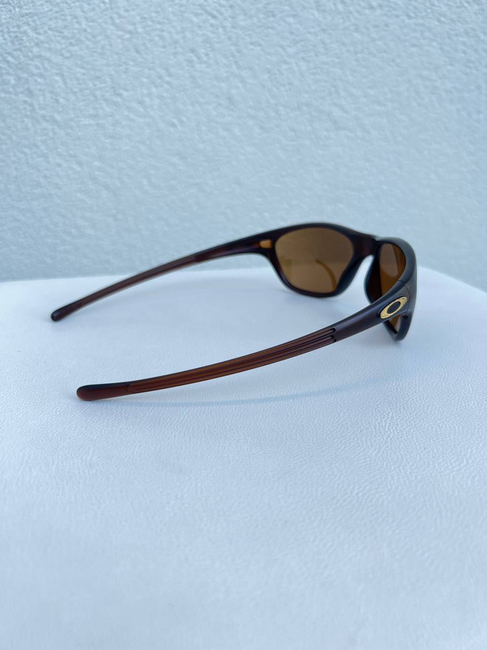 1997 Vintage Oakley Frogskin Sunglasses