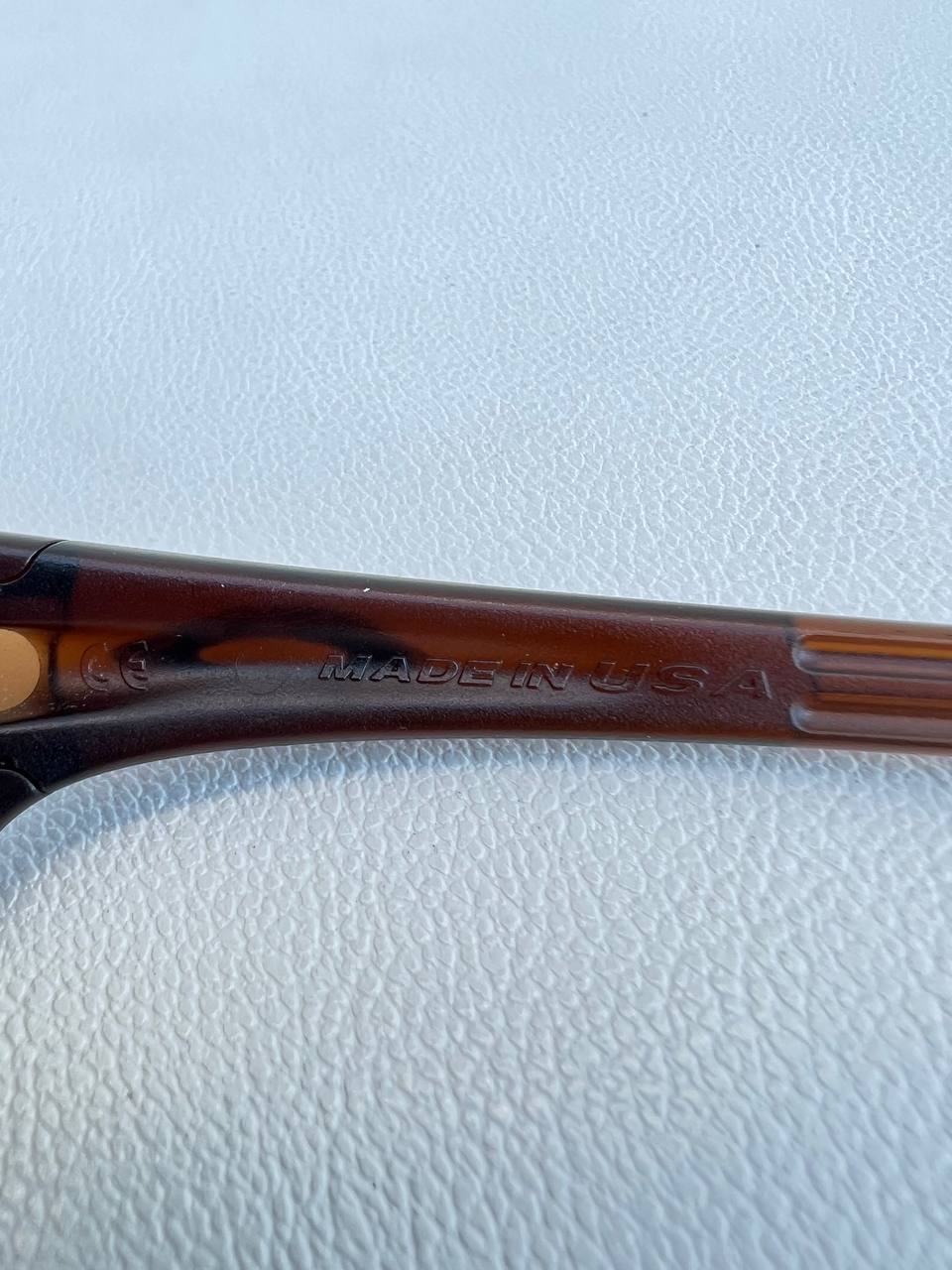 1997 Vintage Oakley Frogskin Sunglasses