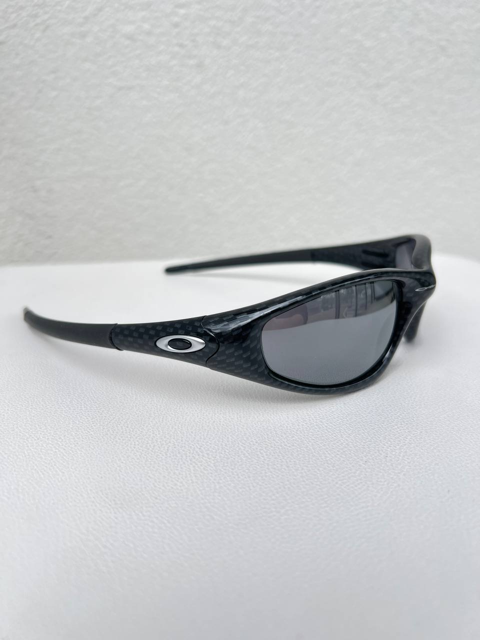 1999 Vintage Oakley New Straight Jacket Carbon Fiber Sunglasses