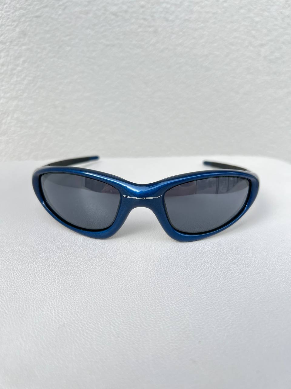 1999 Vintage Oakley Straight Jacket Blue Black Iridium Sunglasses