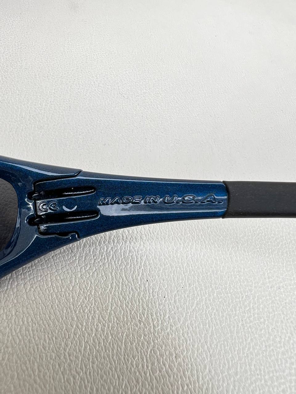 1999 Vintage Oakley Straight Jacket Blue Black Iridium Sunglasses