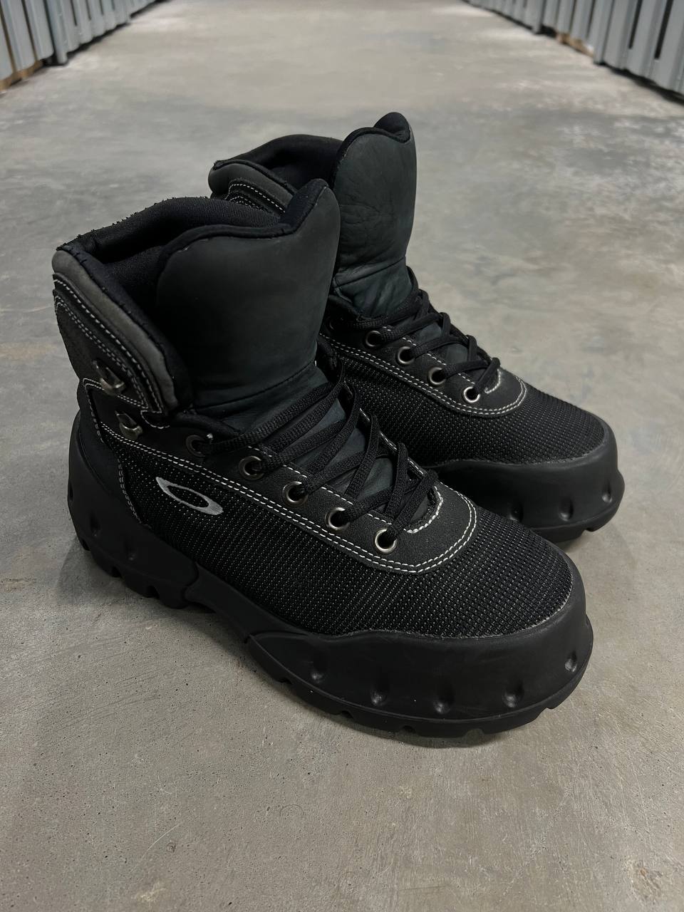 2000 Vintage Oakley Pit Boot Shoes