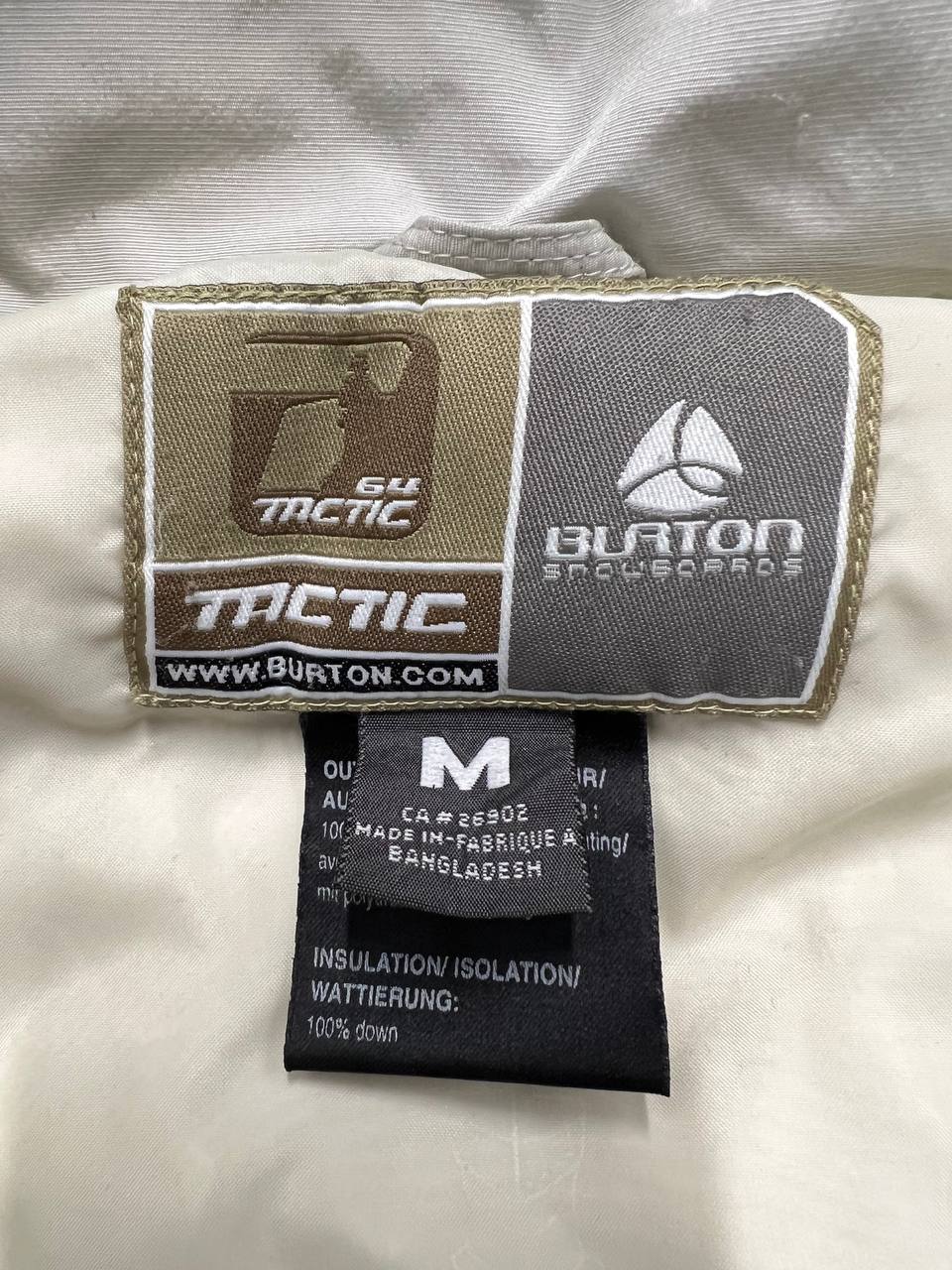 2000s Vintage Burton Snowboards 64 Tactic Puffer Jacket