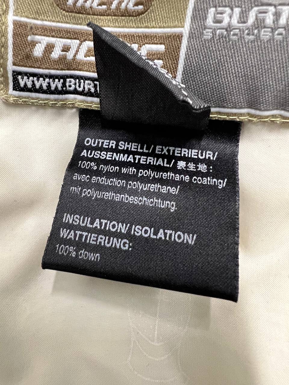 2000s Vintage Burton Snowboards 64 Tactic Puffer Jacket