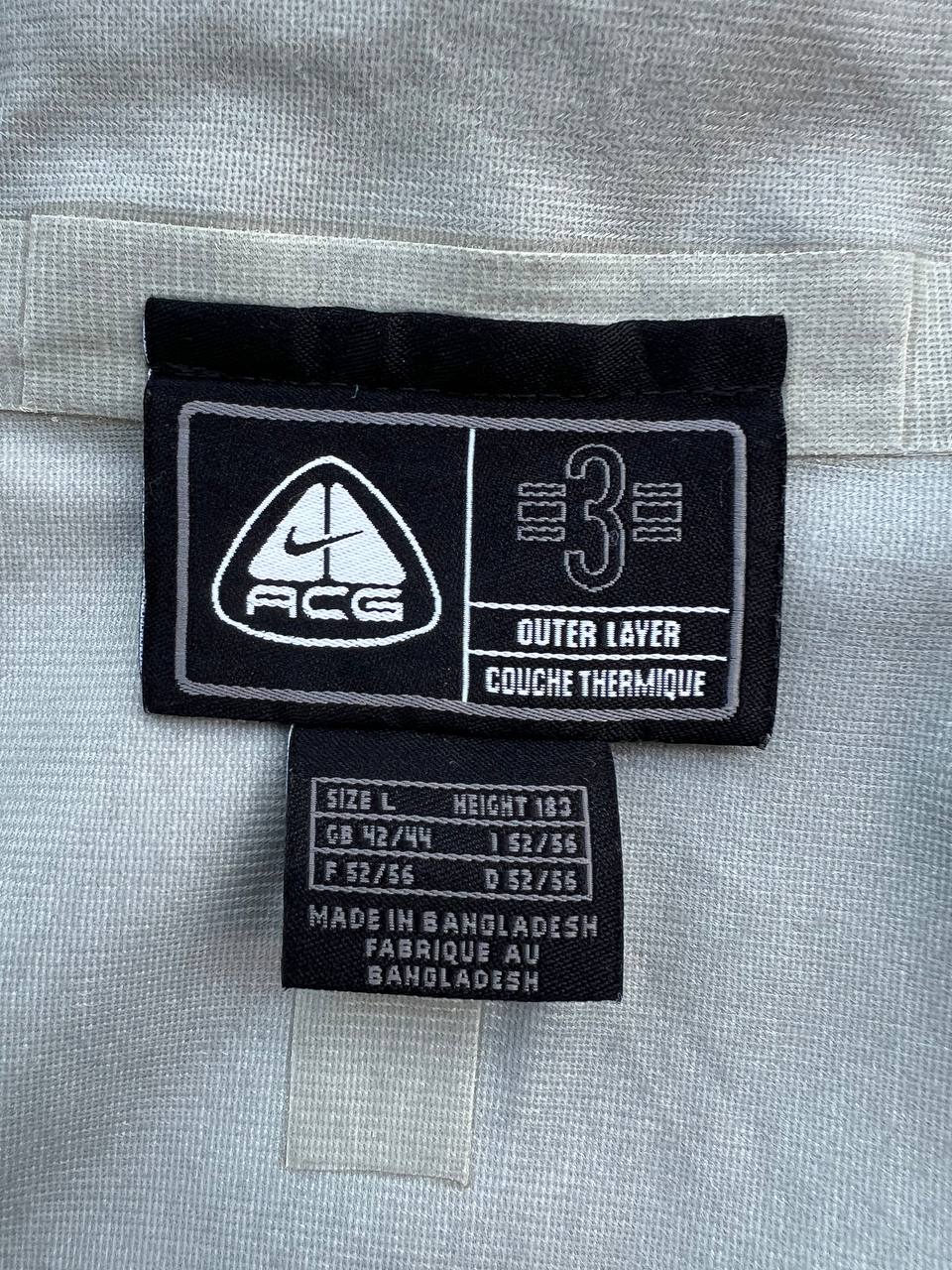 2003 Vintage Nike ACG Storm Fit Jacket
