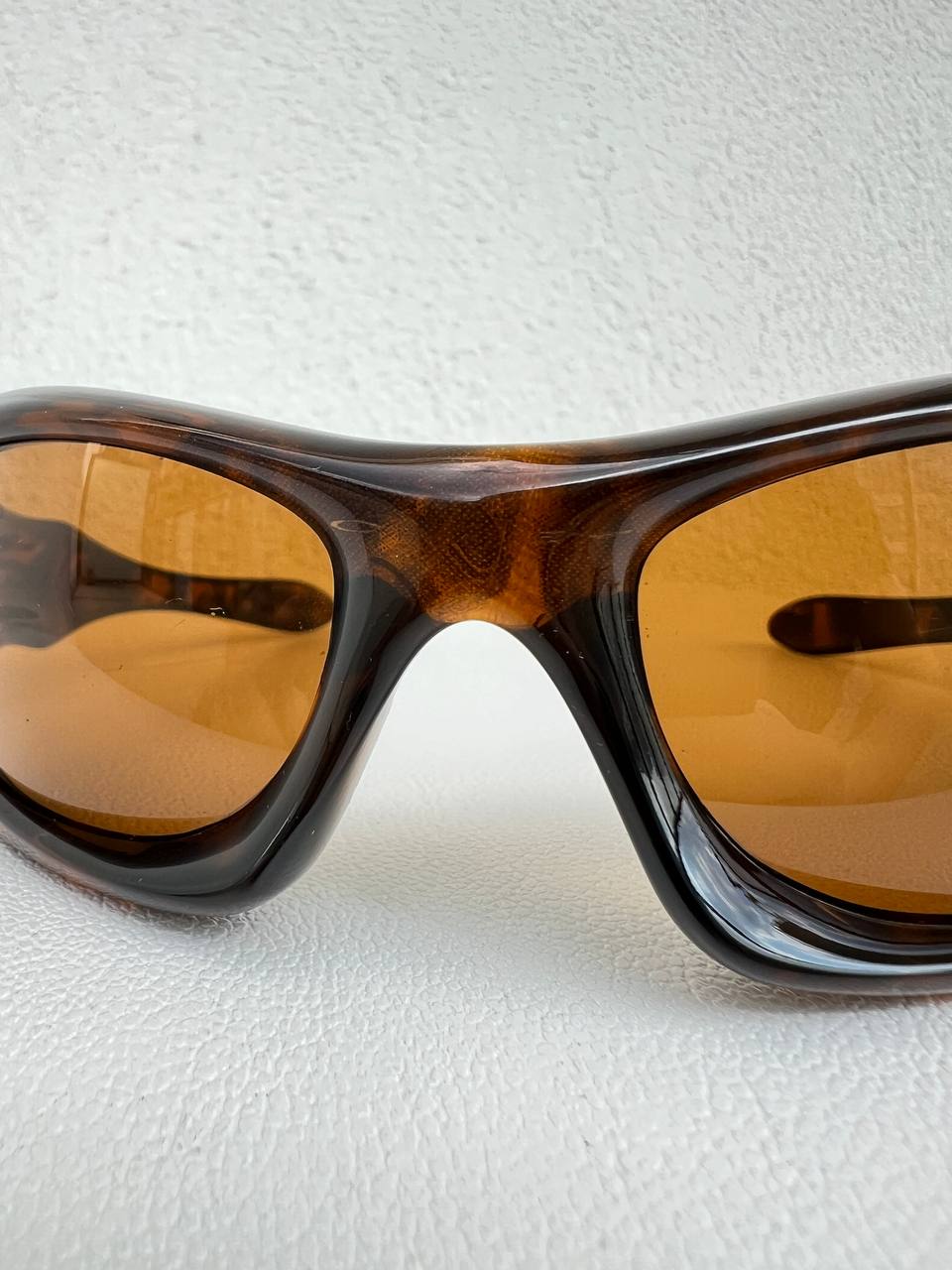 2003 Vintage Oakley Monster Dog 1st Gen Brown Tortoise / Bronze Sunglasses