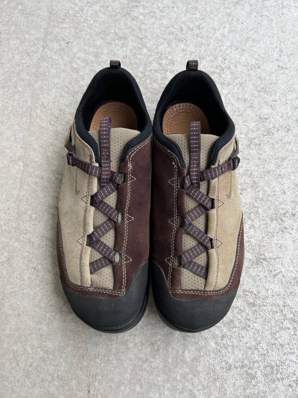 2004 Vintage Nike Air Moc Capture