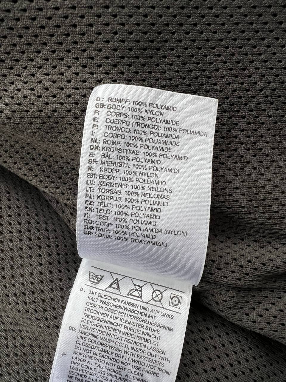 2004 Vintage Salomon Advanced Skin Jacket