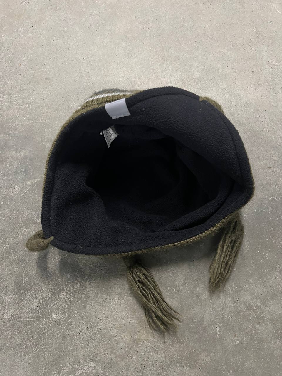 2004 Vintage Salomon Hat