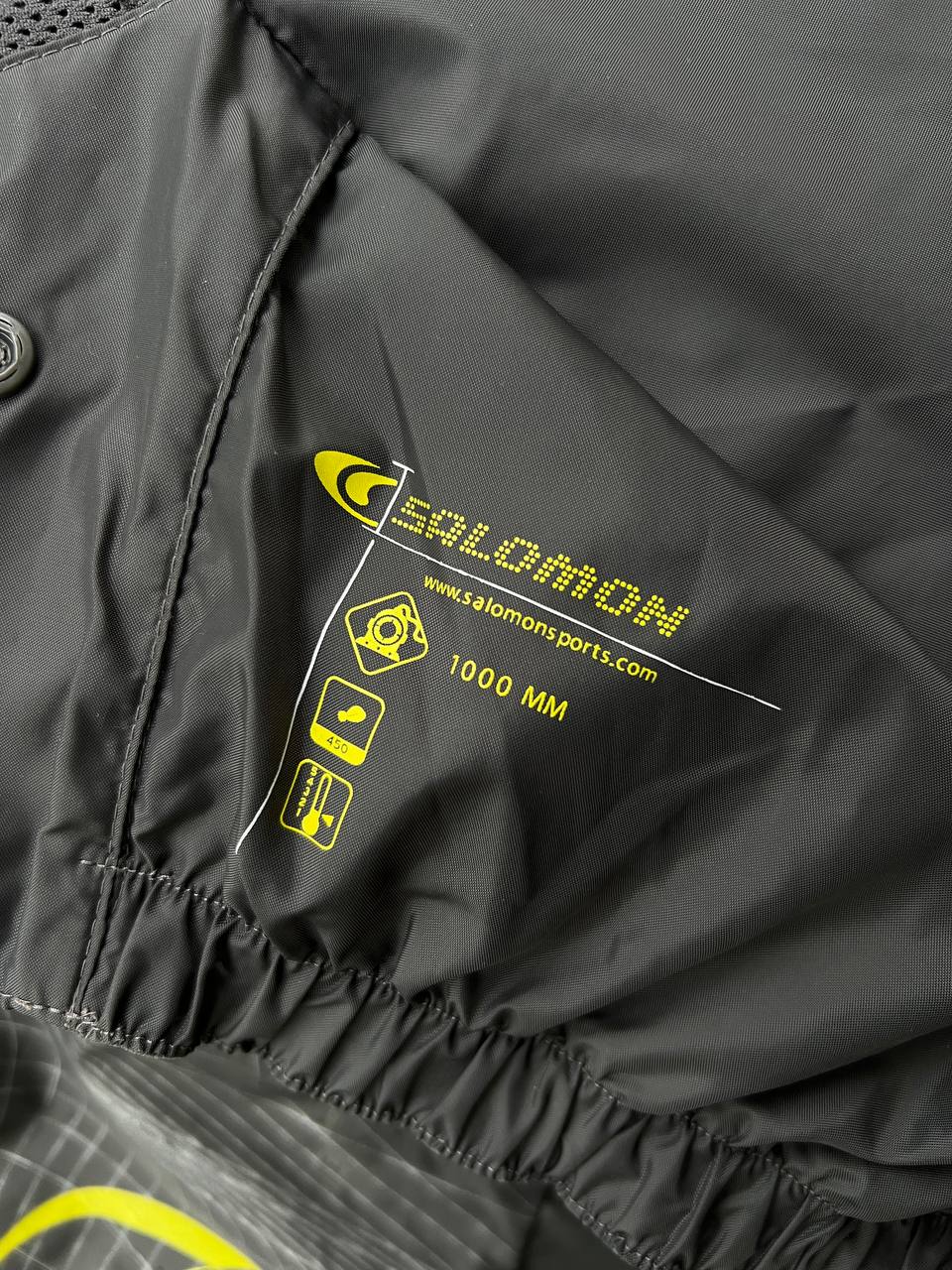 2004 Vintage Salomon Puffer Jacket