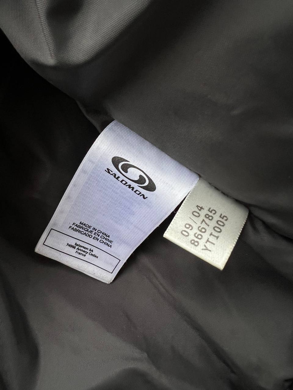 2004 Vintage Salomon Puffer Jacket