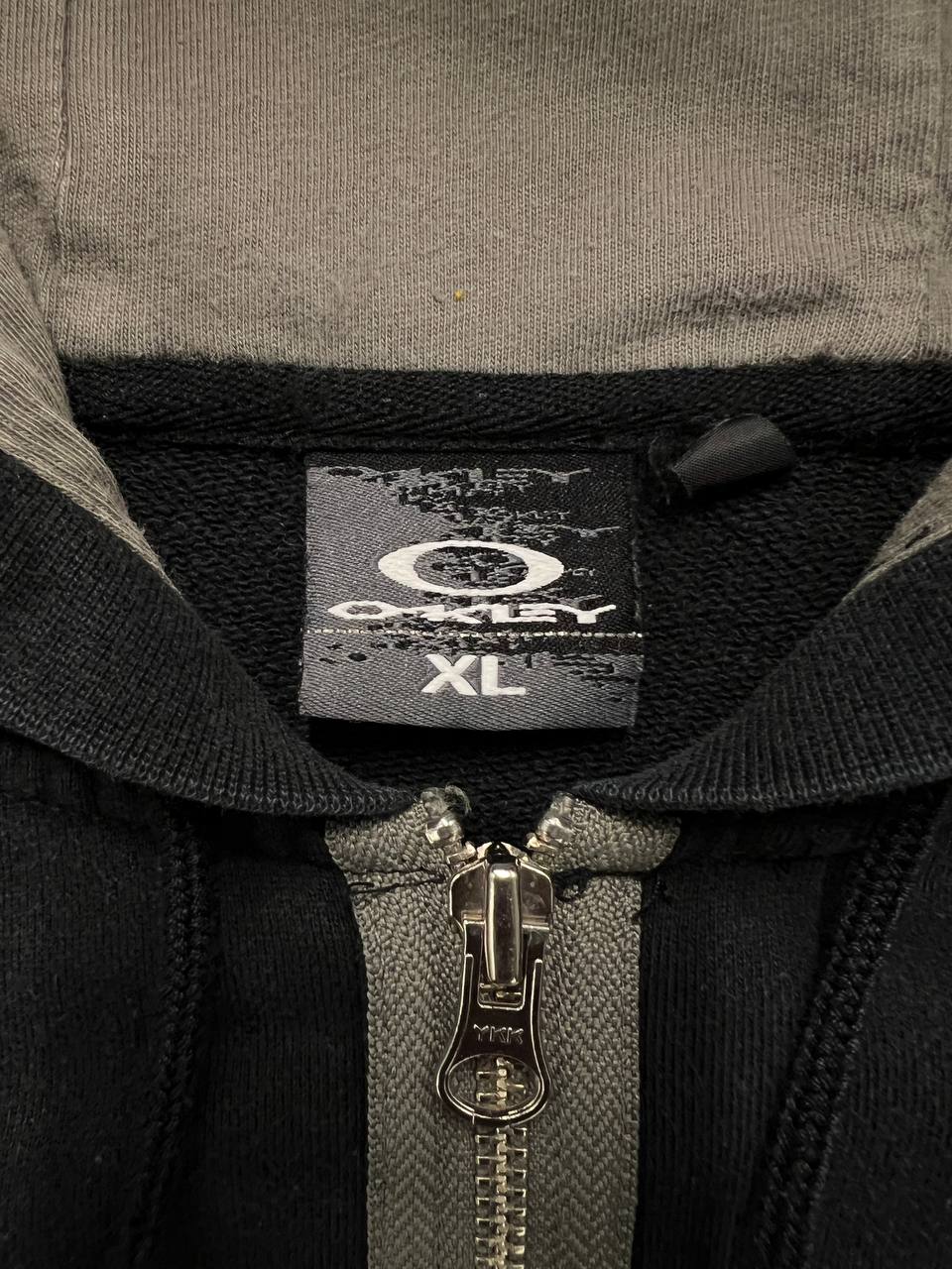 2005 Vintage Oakley Zip Hoodie
