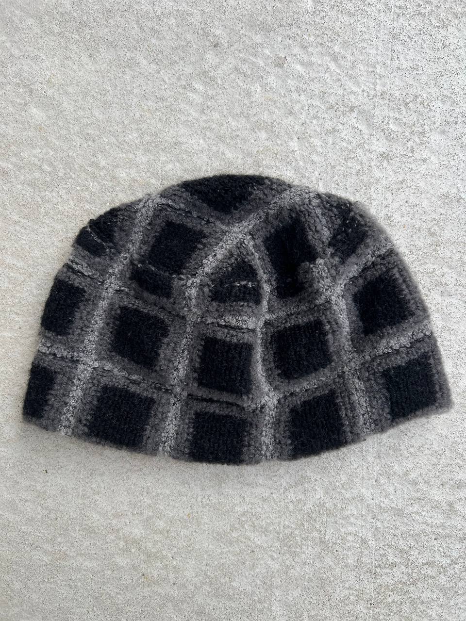 2006 Vintage Salomon Knit Hat Black