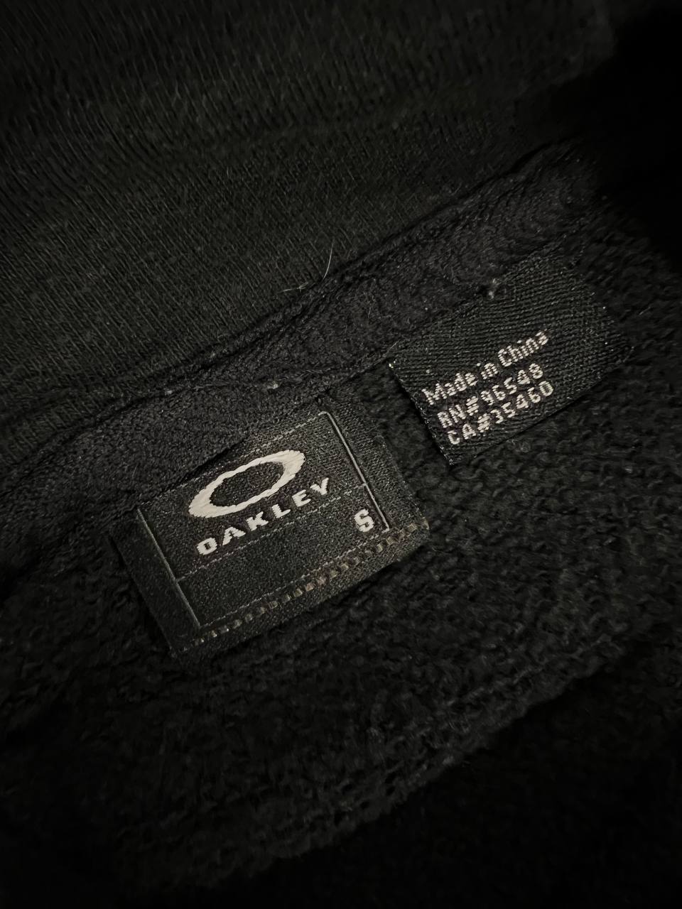2007 Oakley Hoodie Embroidered Logo