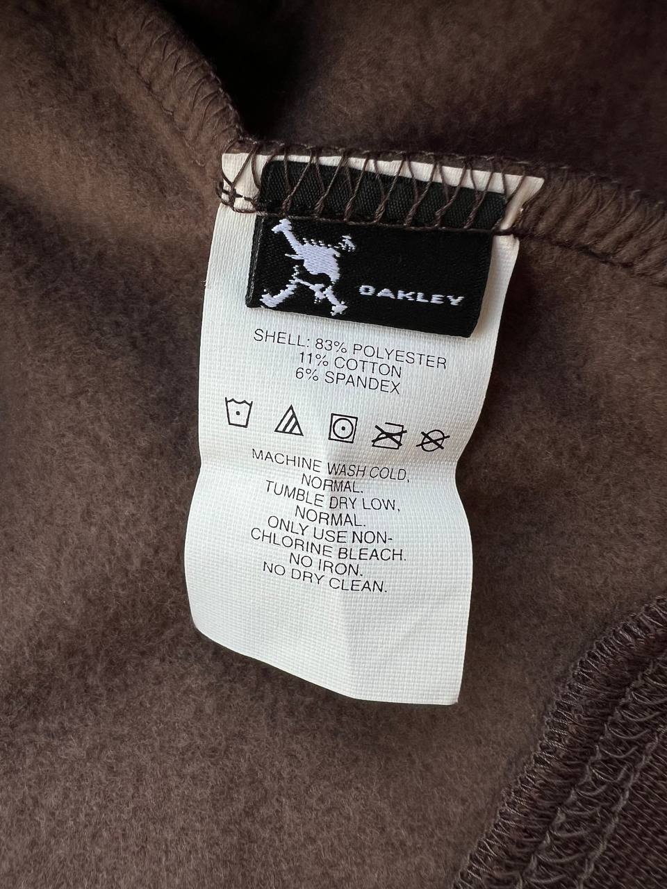 2007 Vintage Oakley Zip Hoodie