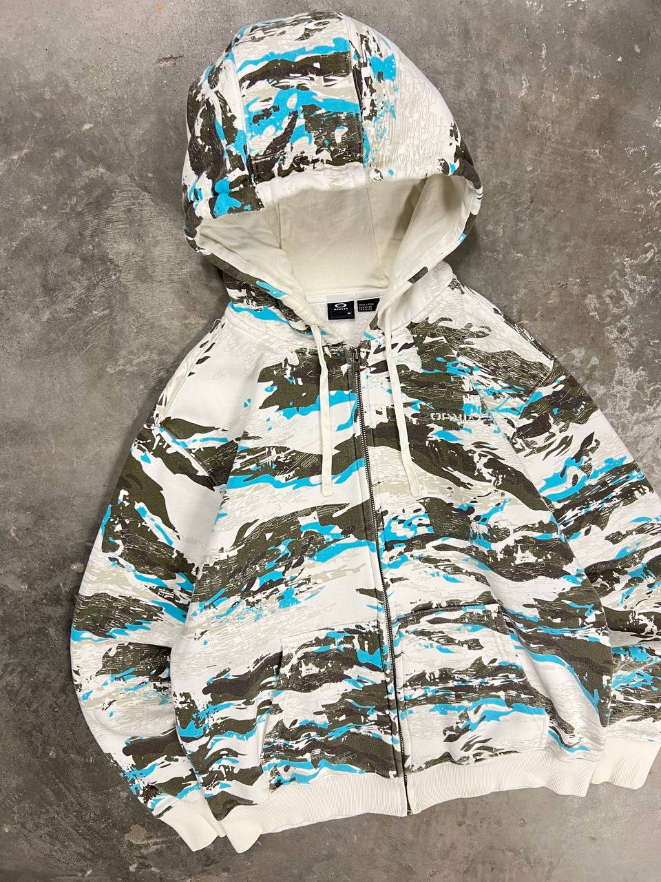 2008 Oakley Camo Zip Hoodie