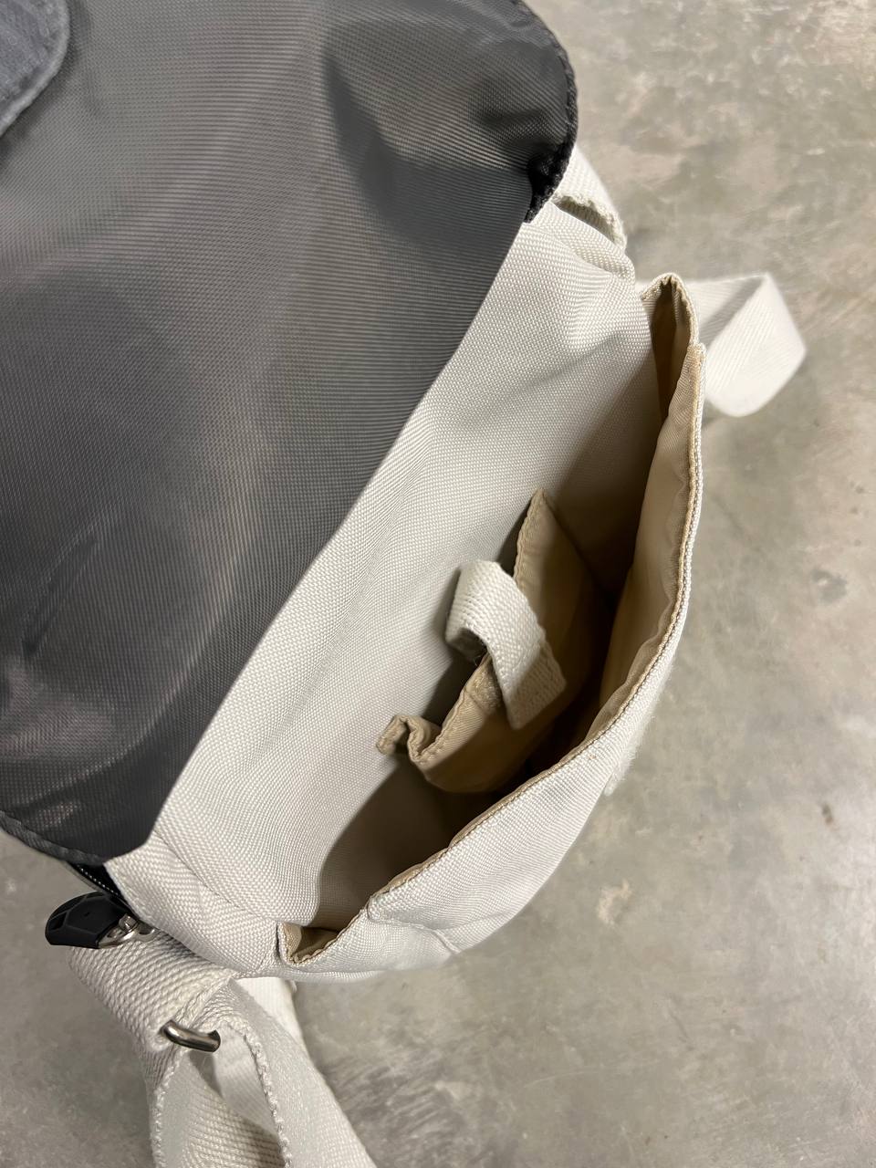 2008 Vintage Salomon Shoulder Bag