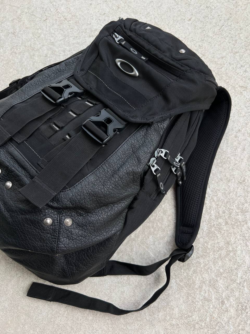 2011 Oakley Backpack