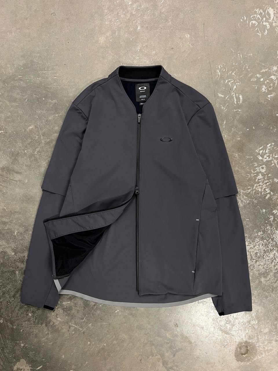 2019 Oakley Tech Jacket