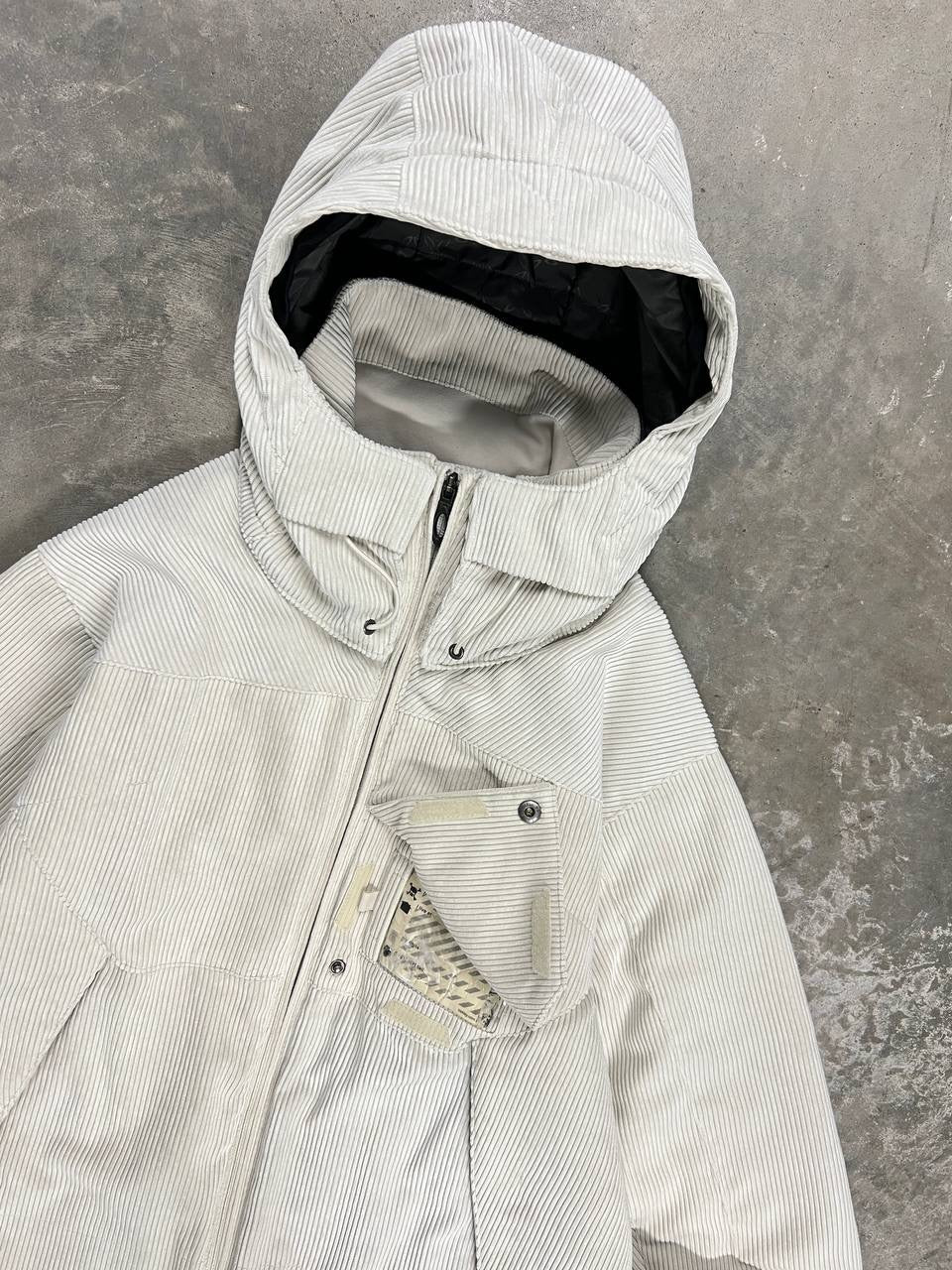 2008 Oakley Corduroy Jacket