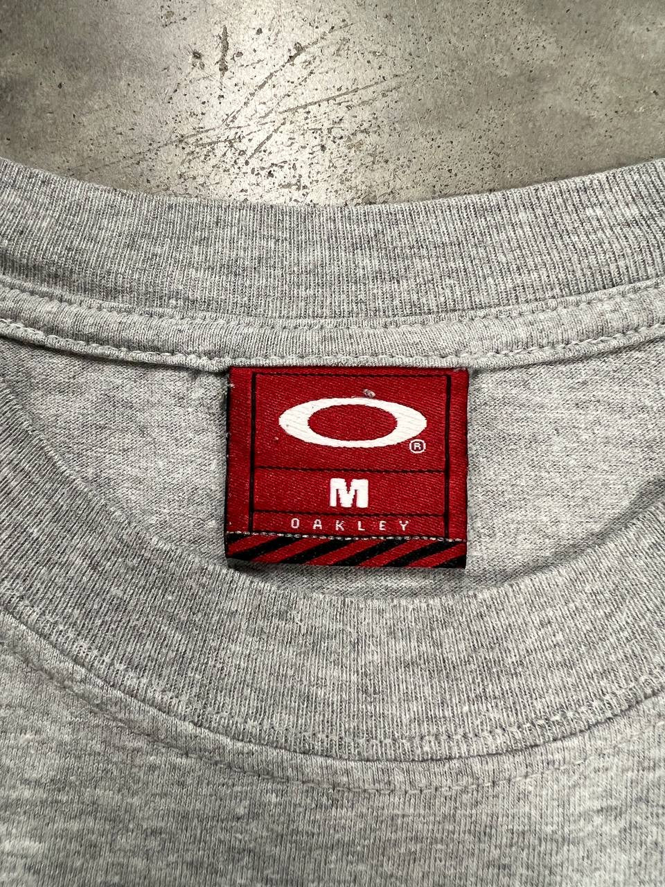 00s Vintage Oakley Flags T-Shirt