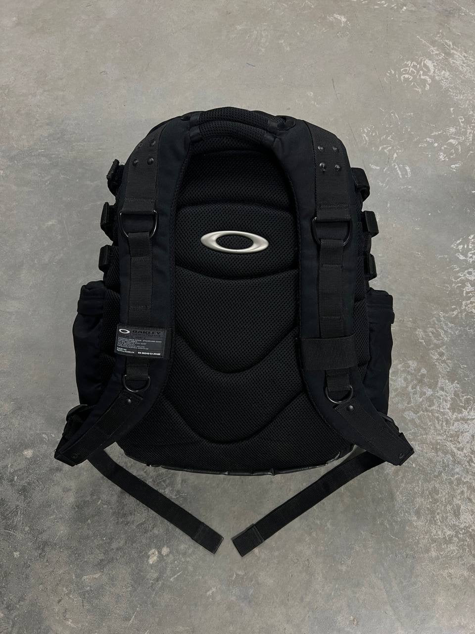 2006 Vintage Oakley Graphic Pack 2.0 Backpack